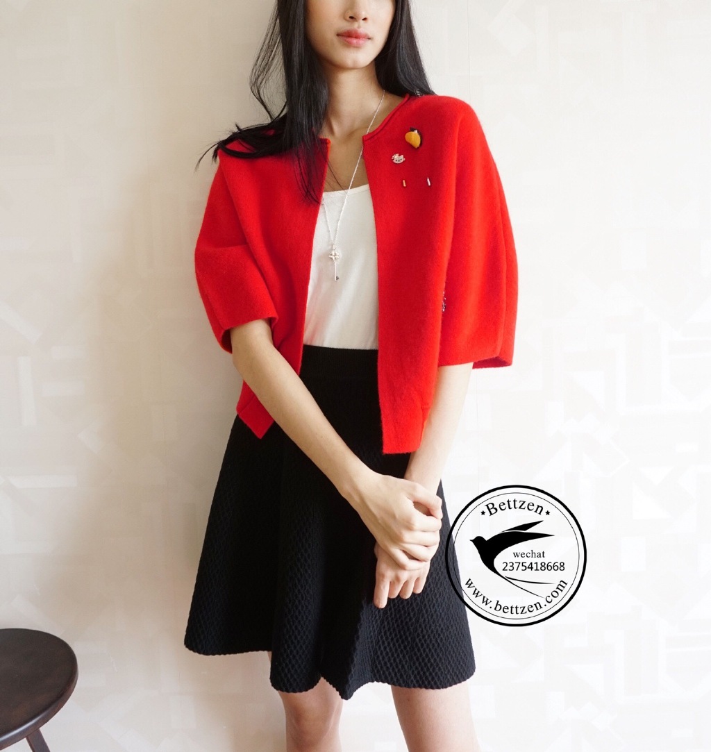 还在为服装货源发愁吗？