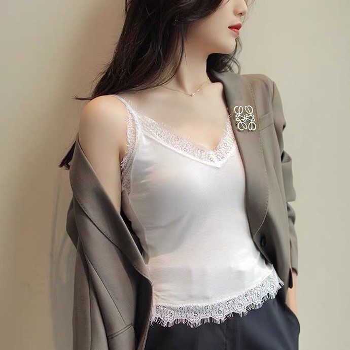 蕾丝边丝毛吊带